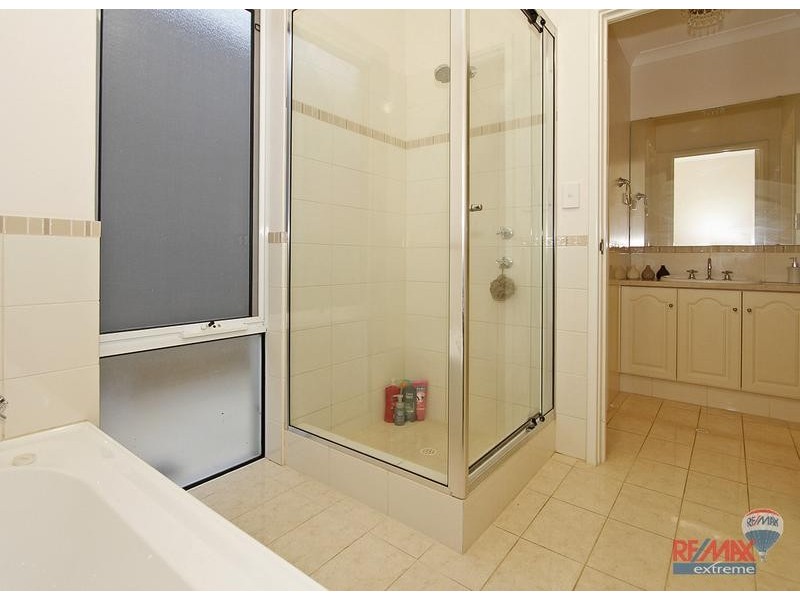 27 Whitehaven Avenue, Burns Beach WA 6028