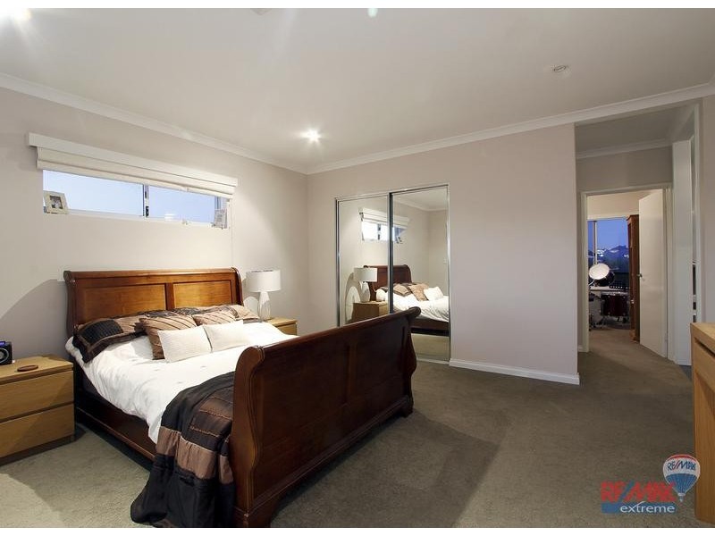 27 Whitehaven Avenue, Burns Beach WA 6028