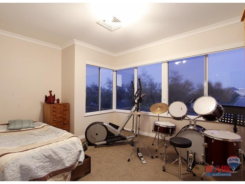 27 Whitehaven Avenue, Burns Beach WA 6028