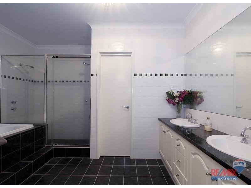 27 Whitehaven Avenue, Burns Beach WA 6028