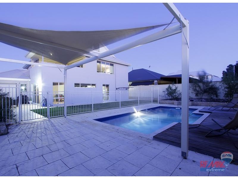 27 Whitehaven Avenue, Burns Beach WA 6028