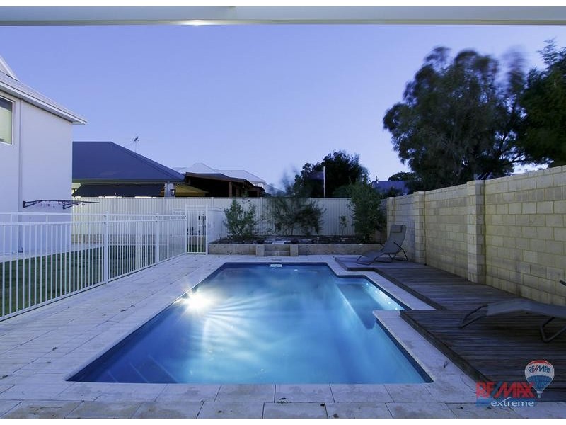 27 Whitehaven Avenue, Burns Beach WA 6028