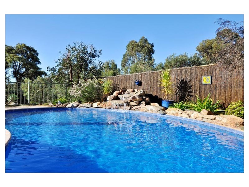 70 Lakelands Drive*, Gnangara WA 6077