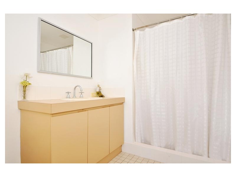 70 Lakelands Drive*, Gnangara WA 6077