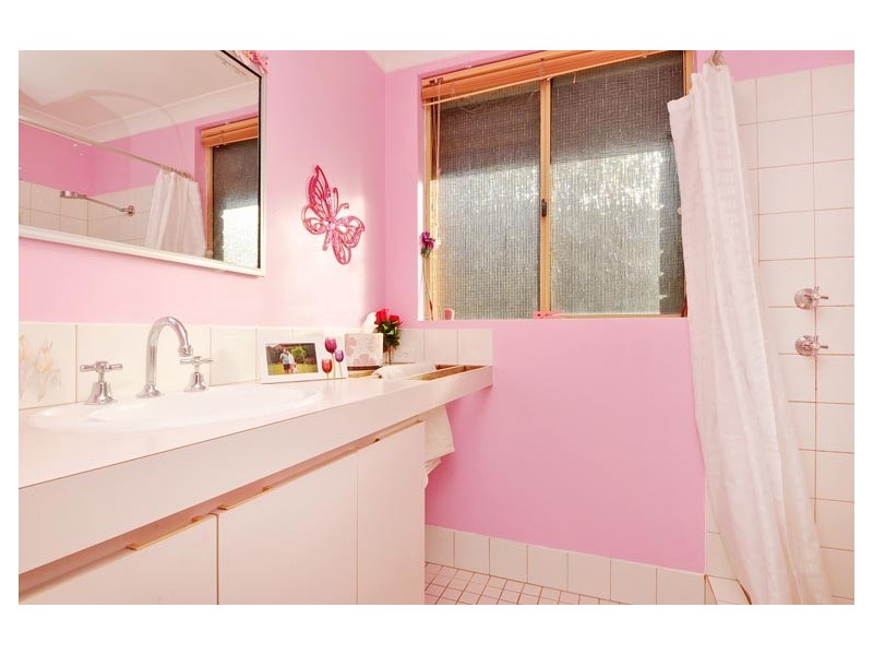 70 Lakelands Drive*, Gnangara WA 6077