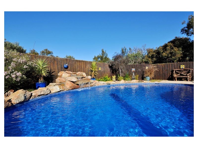 70 Lakelands Drive*, Gnangara WA 6077