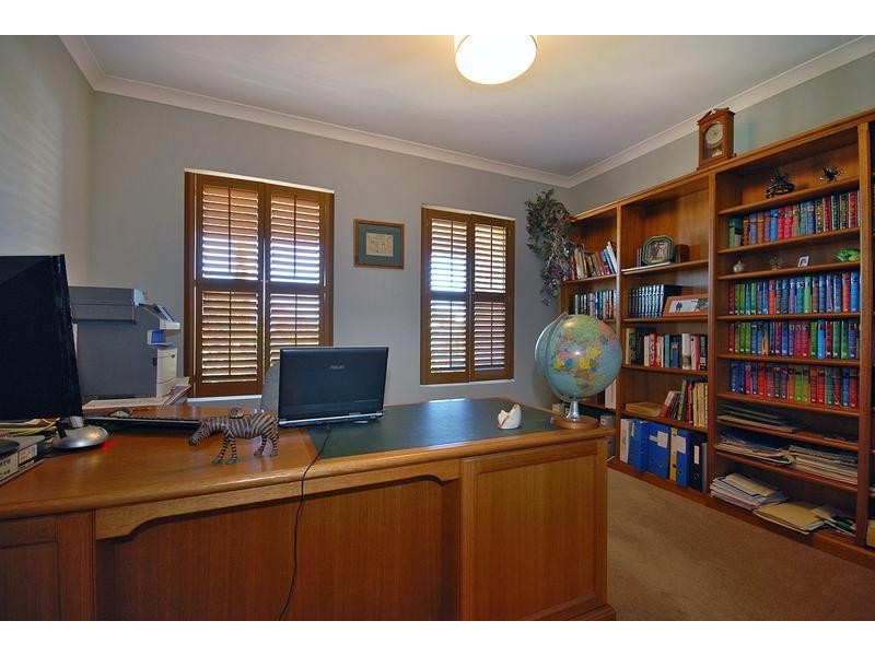 6 Turnwood Vista, Wanneroo WA 6065