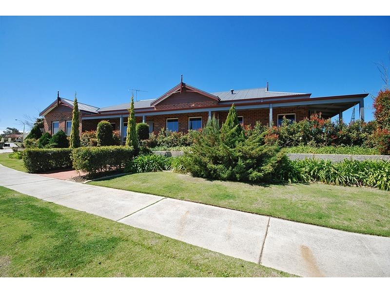 6 Turnwood Vista, Wanneroo WA 6065