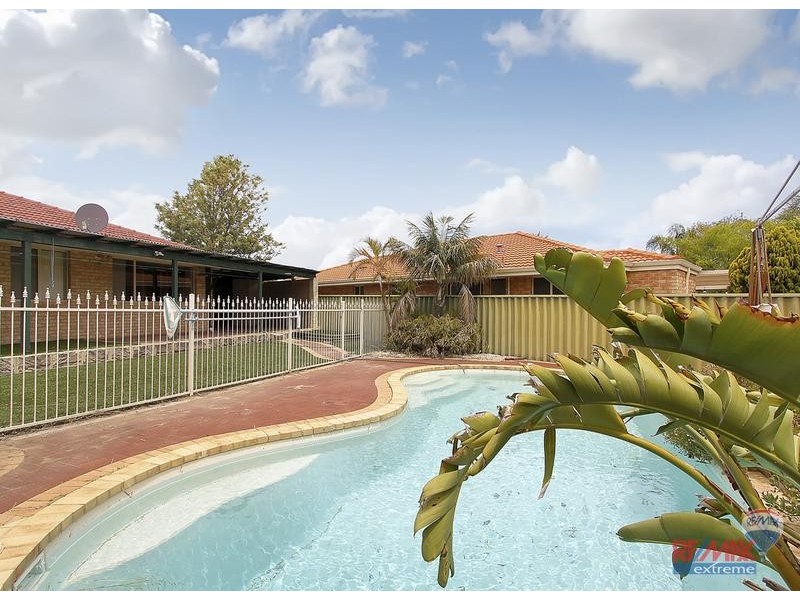 18 Helby Close, Merriwa WA 6030