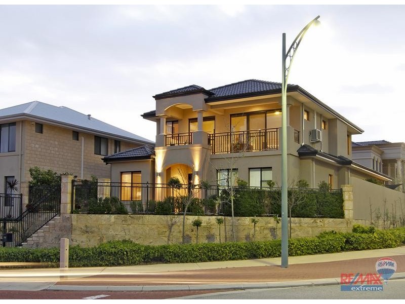 113 Delgado Parade, Iluka WA 6028