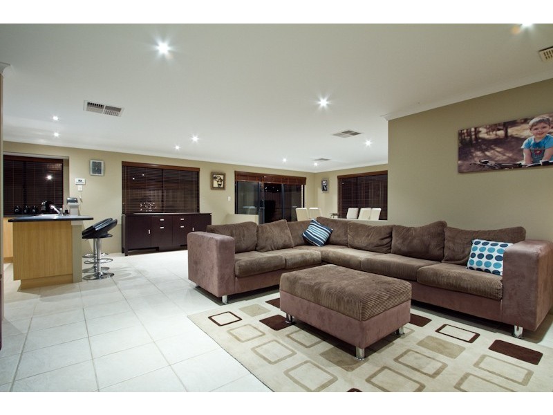 151 Nicholas Road, Hocking WA 6065