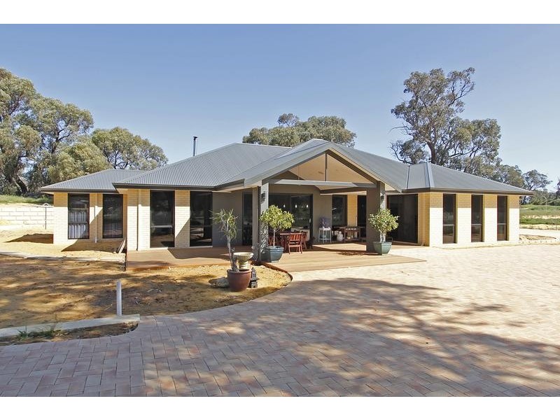 69 Caraway Loop, Two Rocks WA 6037