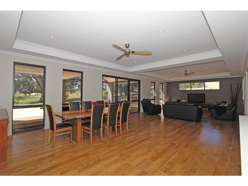 69 Caraway Loop, Two Rocks WA 6037
