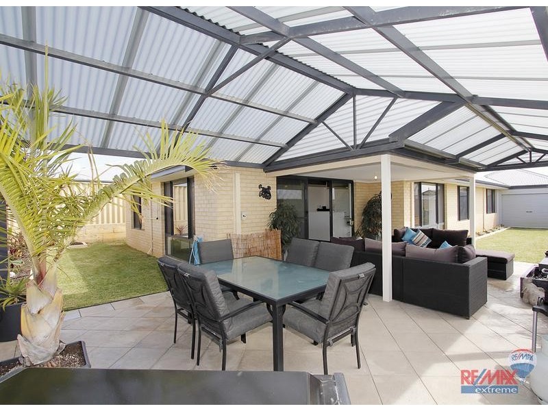 27 Huntly Avenue, Butler WA 6036