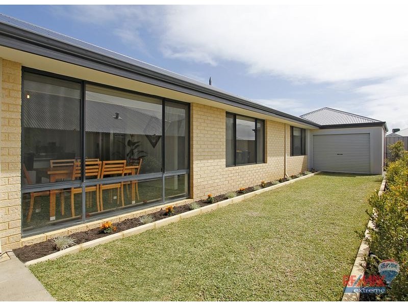 27 Huntly Avenue, Butler WA 6036