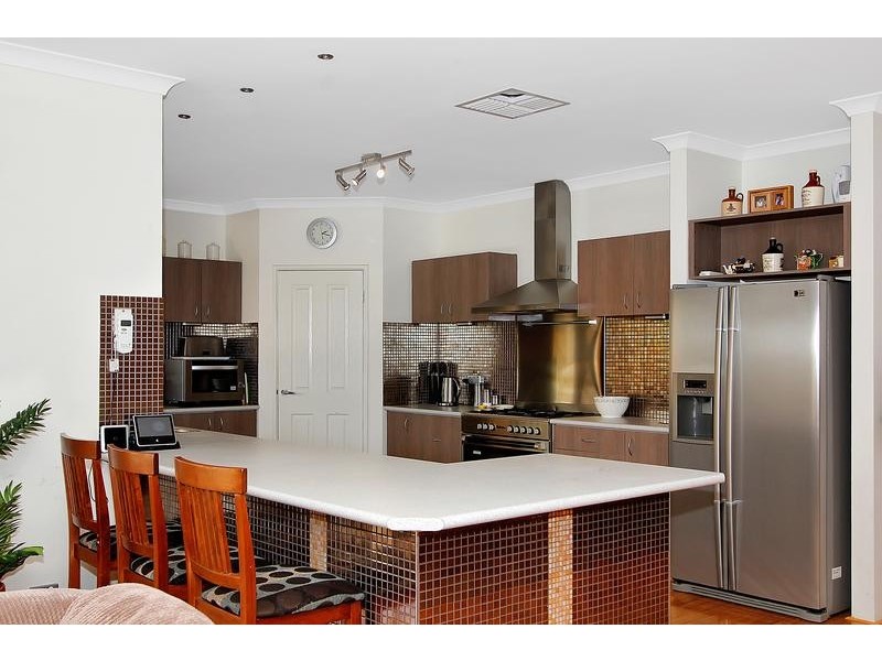 77 Weymouth Boulevard, Quinns Rocks WA 6030