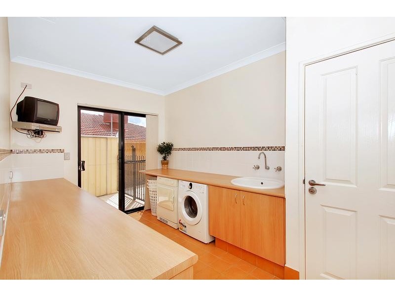 77 Weymouth Boulevard, Quinns Rocks WA 6030