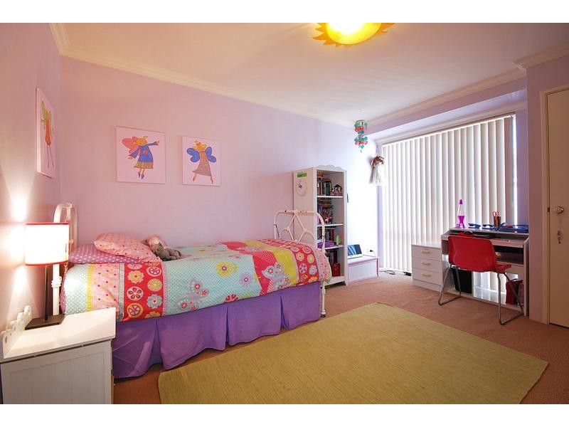 39 Brightlands Circuit, Carramar WA 6031