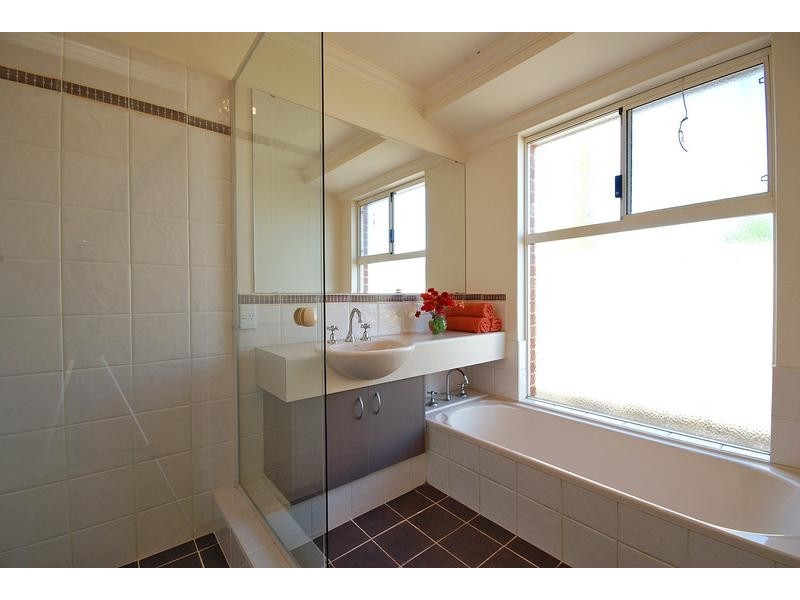 39 Brightlands Circuit, Carramar WA 6031