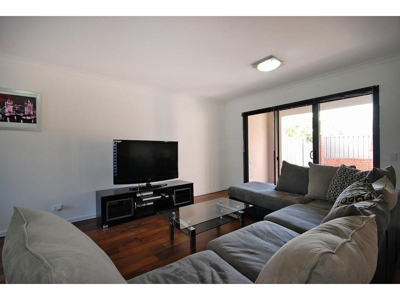 35/1 Sunlander Drive, Currambine WA 6028