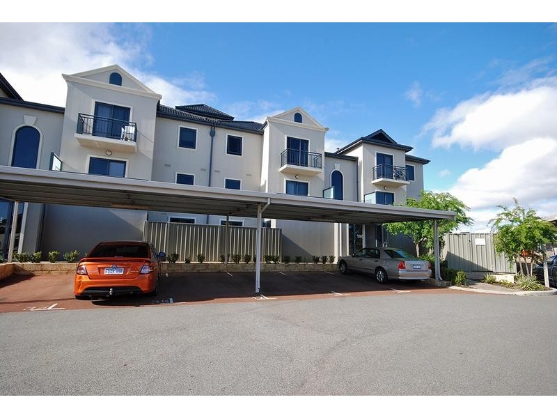 35/1 Sunlander Drive, Currambine WA 6028