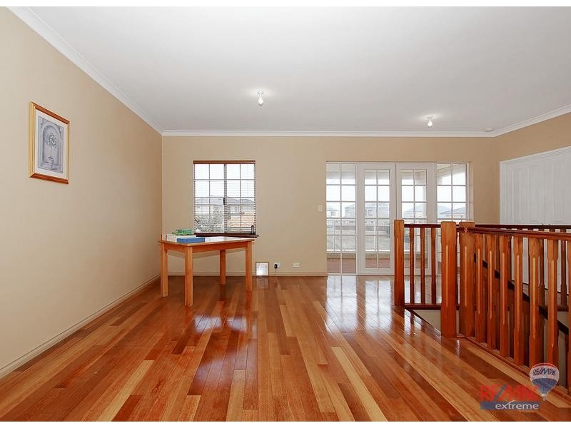 85 Broadbeach Boulevard, Hillarys WA 6025