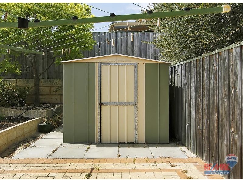 85 Broadbeach Boulevard, Hillarys WA 6025