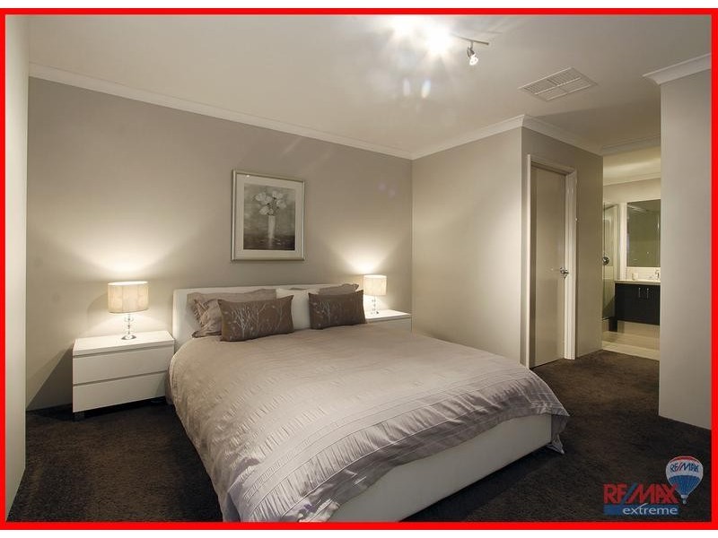 11 Badley Loop, Butler WA 6036