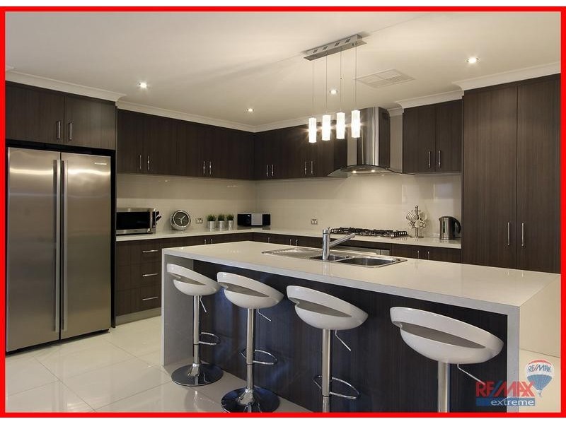 11 Badley Loop, Butler WA 6036