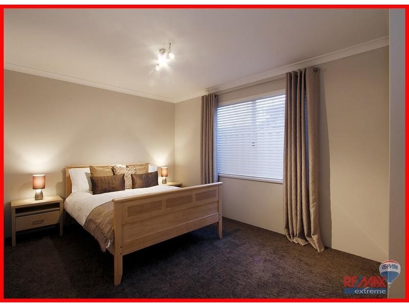 11 Badley Loop, Butler WA 6036