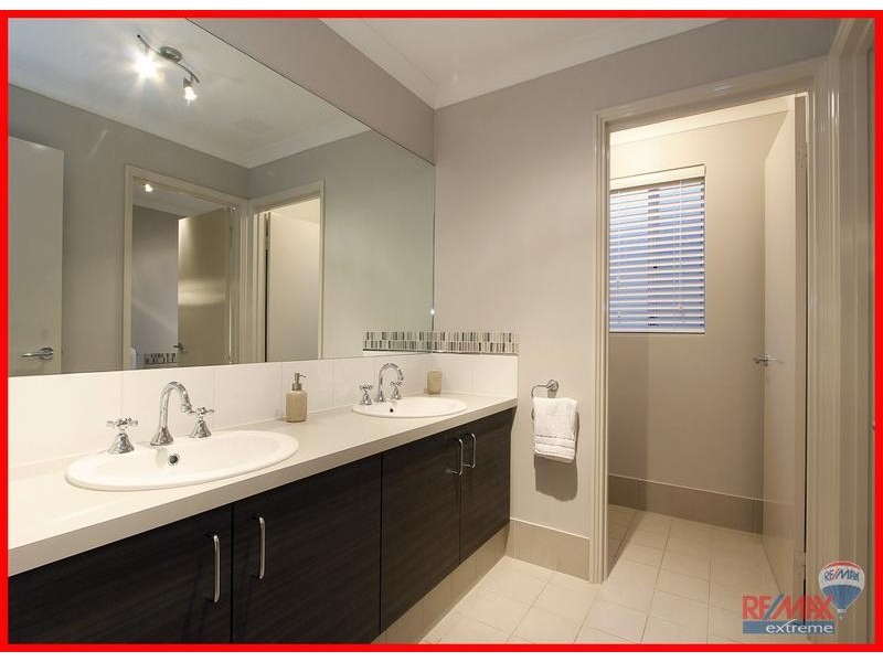 11 Badley Loop, Butler WA 6036