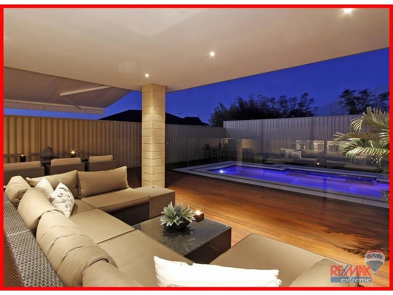 11 Badley Loop, Butler WA 6036