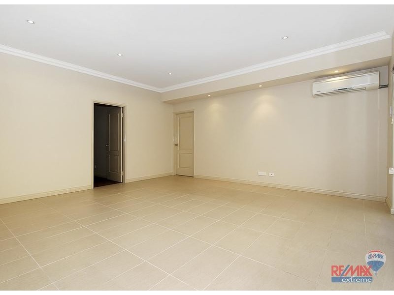 35 Pando Crescent, Landsdale WA 6065