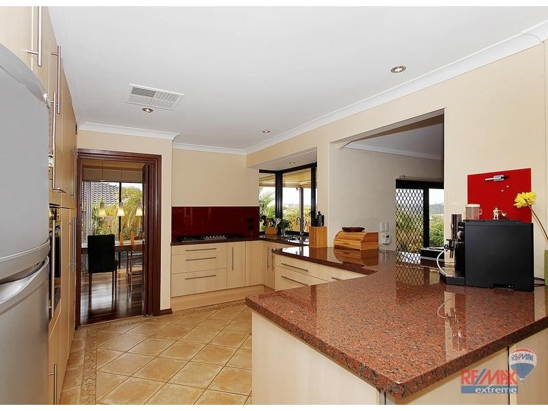 28 Tuart Trail, Edgewater WA 6027