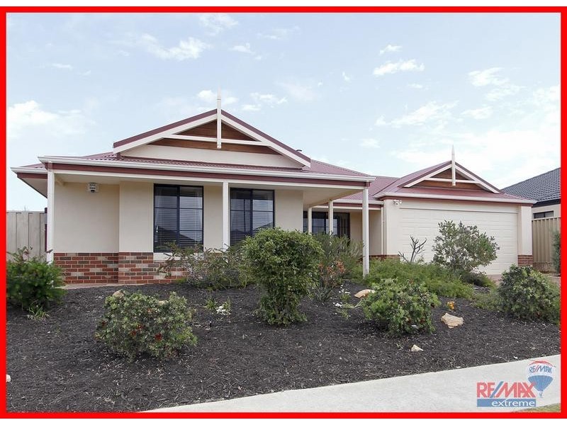 31 Fairbourne Approach, Butler WA 6036