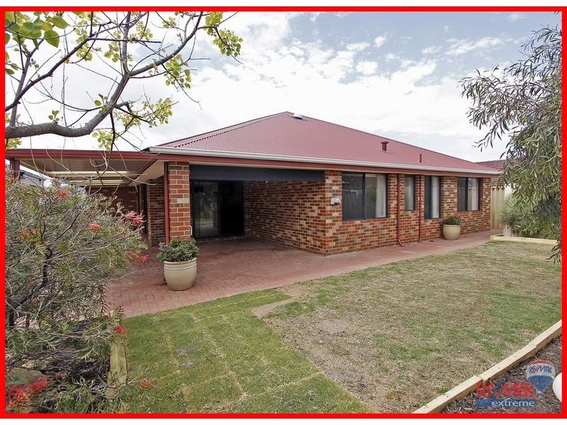 31 Fairbourne Approach, Butler WA 6036