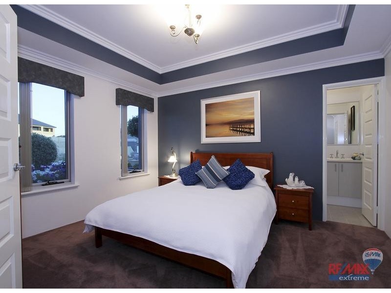 17 Clearview Ave, Burns Beach WA 6028