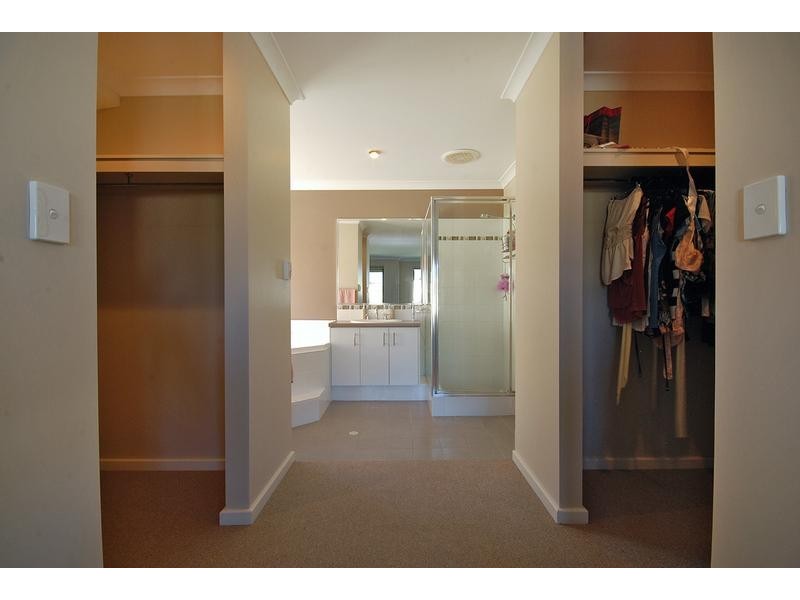 33 Hennessy Drive, Ashby WA 6065