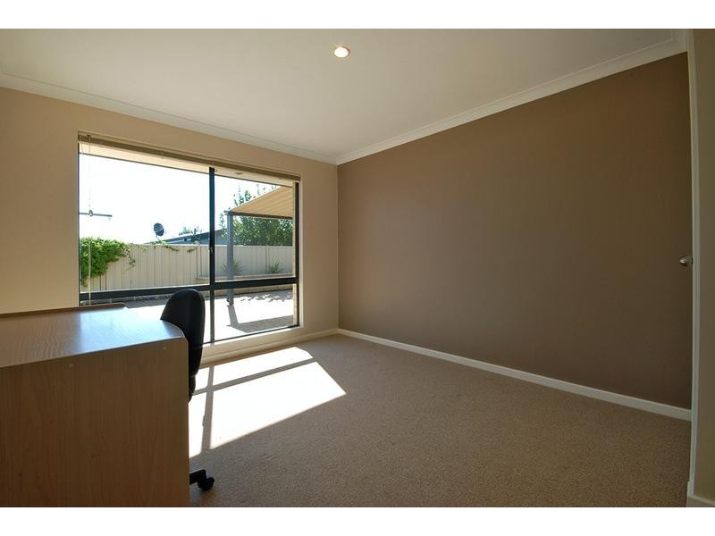 33 Hennessy Drive, Ashby WA 6065