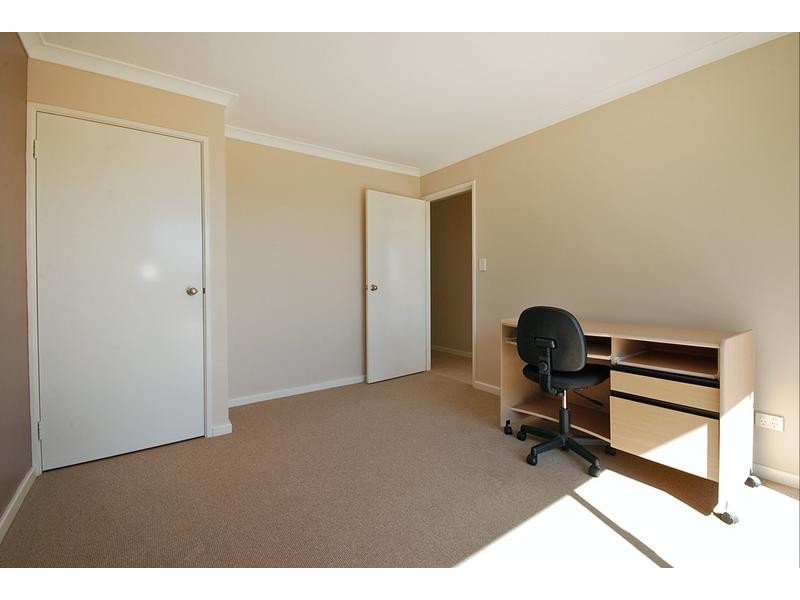 33 Hennessy Drive, Ashby WA 6065