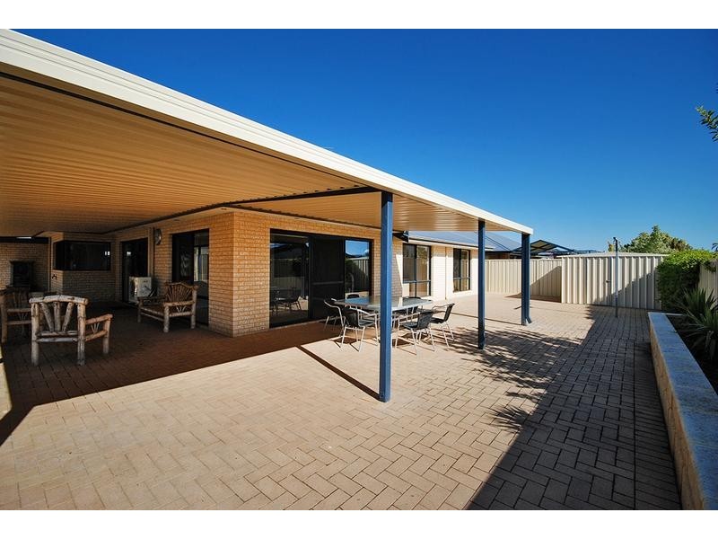 33 Hennessy Drive, Ashby WA 6065