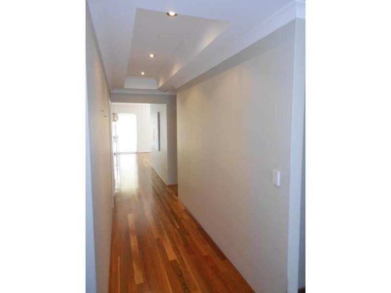 37 Carbine Loop, Banksia Grove WA 6031