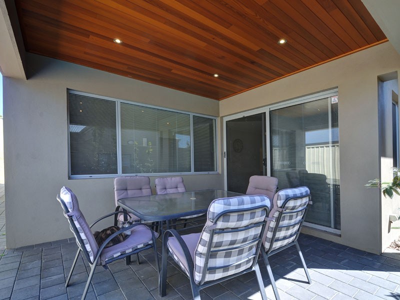 6 Berea Link, Madeley WA 6065