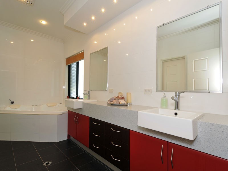 9 Arrow Place, Joondalup WA 6027