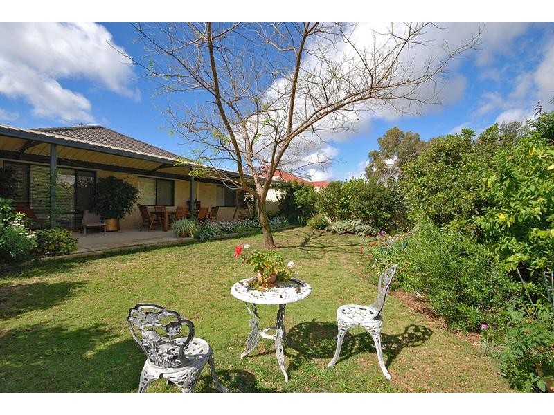 98 Donnelly Ramble, Wanneroo WA 6065