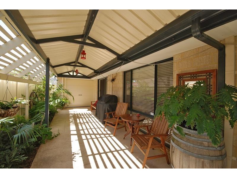 98 Donnelly Ramble, Wanneroo WA 6065