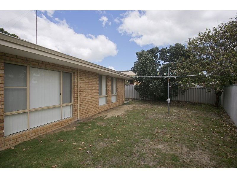 26 Lakevalley Drive, Edgewater WA 6027