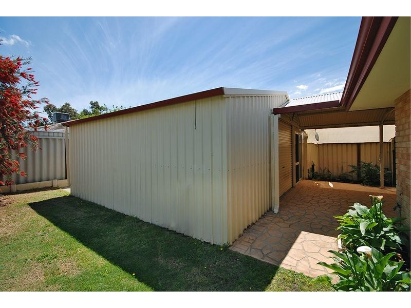 7 Bibbulmun Entrance, Sinagra WA 6065