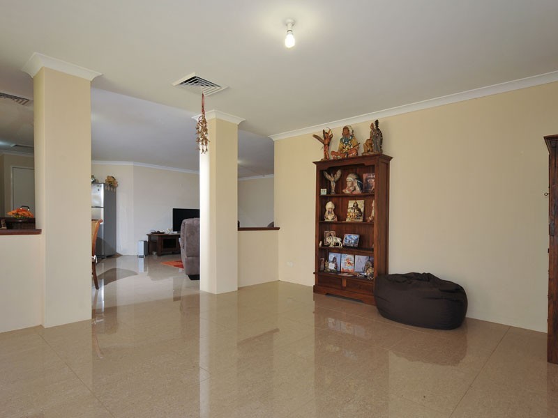 1 Athens Lane, Hocking WA 6065