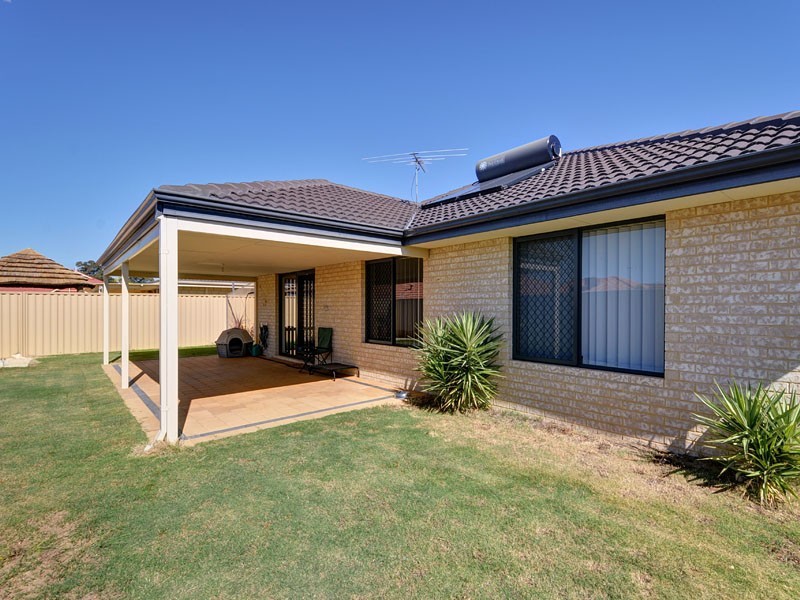 1 Athens Lane, Hocking WA 6065